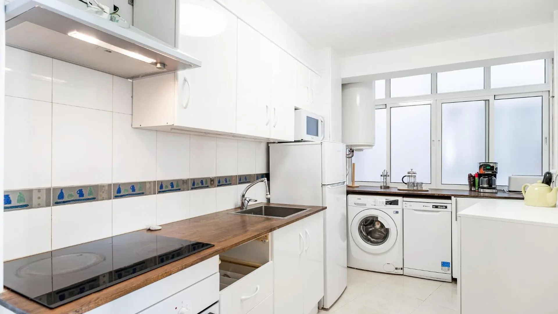 Awesome Apartment In Fuengirola With Wifi