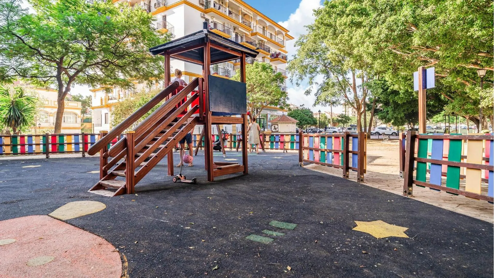 Awesome Apartment In Fuengirola With Wifi